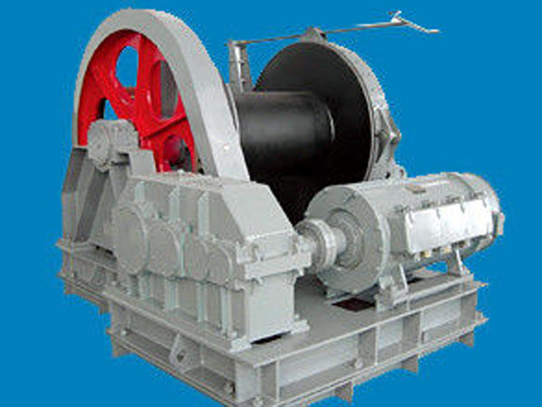 Marine electric winch with single drum